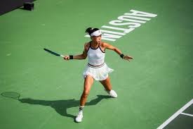 未来科技：解析“脑机接口（BCI）”可能对博弈决策产生的超人类辅助作用。（脑机接口（BCI）如何以超人类增益赋能博弈决策）