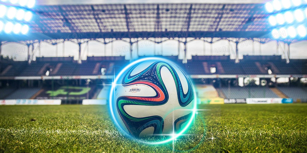 瓜帅：梅西、莱万和哈兰德都是进球机器，很荣幸执教过他们