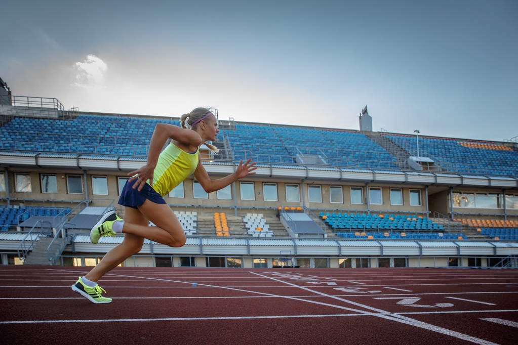 爱尔兰主帅：C罗只是一时冲动；球迷营造了难以置信的氛围