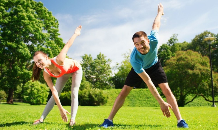 反诈细节：博彩群里的“托儿”表演揭秘。（反诈揭秘：博彩群“托儿”表演的内幕）