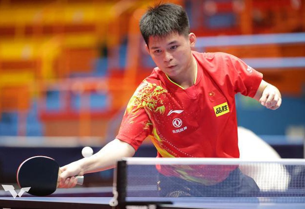 通过敏锐的 通过敏锐的